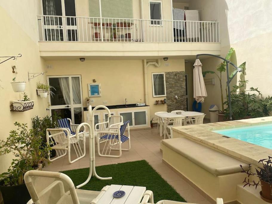 The Valley Maisonette With Private Pool In M'scala Apartment